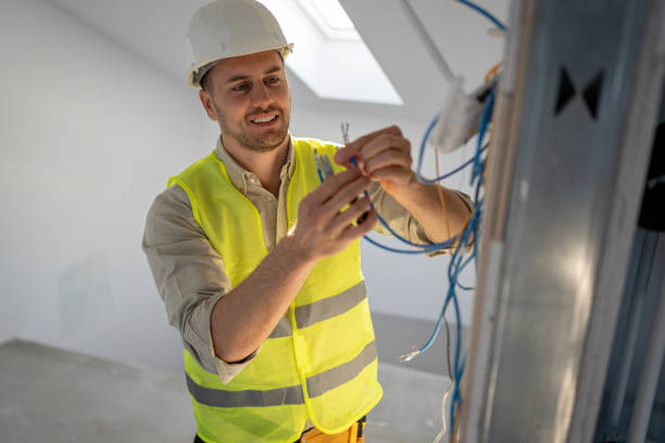 Best Affordable Electrician  in Chuluota, FL